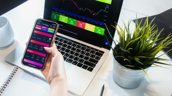 Top formations bourse à choisir pour investir efficacement en 2025